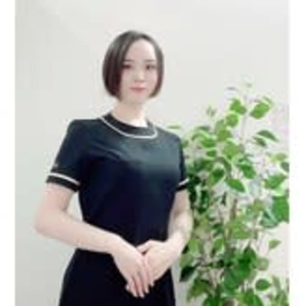 美肌脱毛&トータルビューティー パールプラス 那須塩原店【小顔/痩身/フェイシャル】【ビハダダツモウトータルビューティー パールプラスナスシオバラテン コガオ ソウシン フェイシャル】のスタッフ紹介。ウスイアスカ