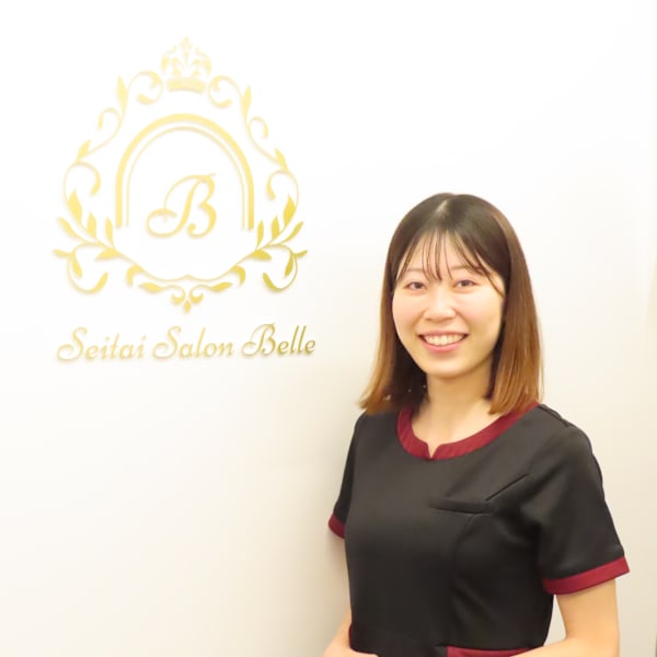 女性専用整体サロン ベル【ジョセイセンヨウセイタイサロン ベル】のスタッフ紹介。ミミセンセイ