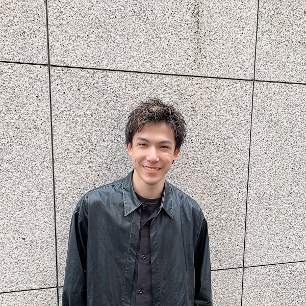 h Hair Design 2nd.【エイチ ヘア デザイン セカンド】のスタッフ紹介。高橋 朱吏