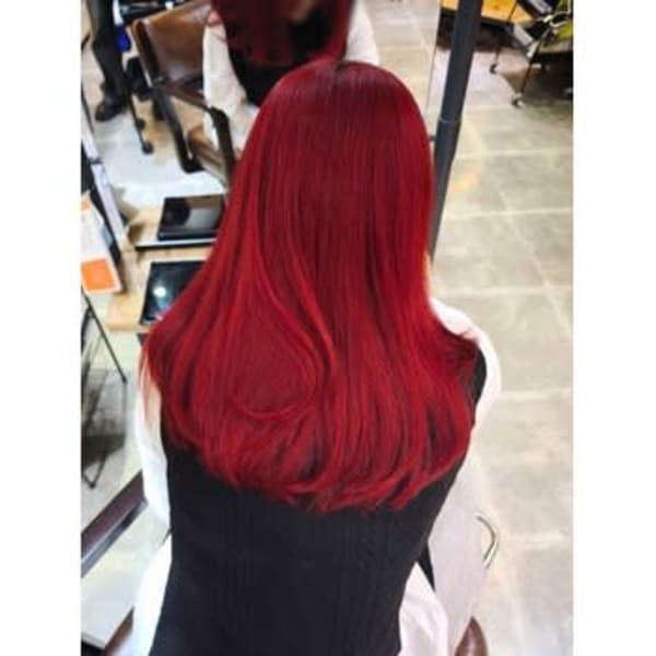 ハイトーンレッドカラー|N° il duca 札幌駅前店