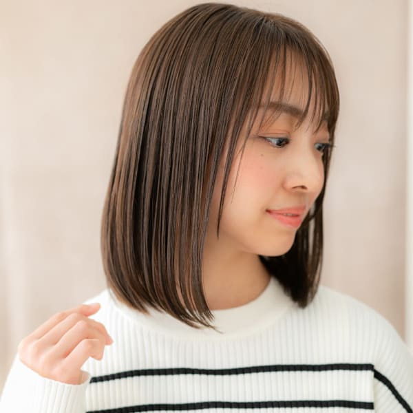 ヘーゼルブラウン美髪艶感ストレート前下がりボブ20代30代|mod's hair【モッズヘア】越谷/越谷西口店