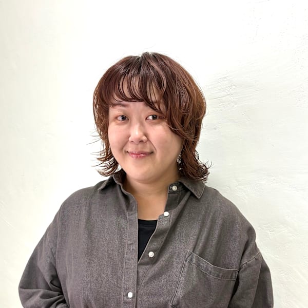 ameri love hair【アメリラブヘアー】のスタッフ紹介。LALA 松澤望
