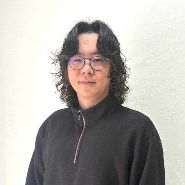 ameri love hair【アメリラブヘアー】のスタッフ紹介。渡辺　祐輔