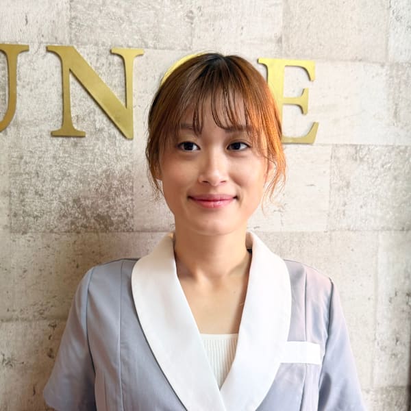 LANUNCE 千早 レディース&メンズ 脱毛・エステサロン【ラナンス チハヤ レディース メンズ ダツモウ エステサロン】のスタッフ紹介。スタッフ　レイホ