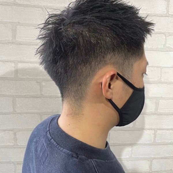 ショートフェード×束感トップ