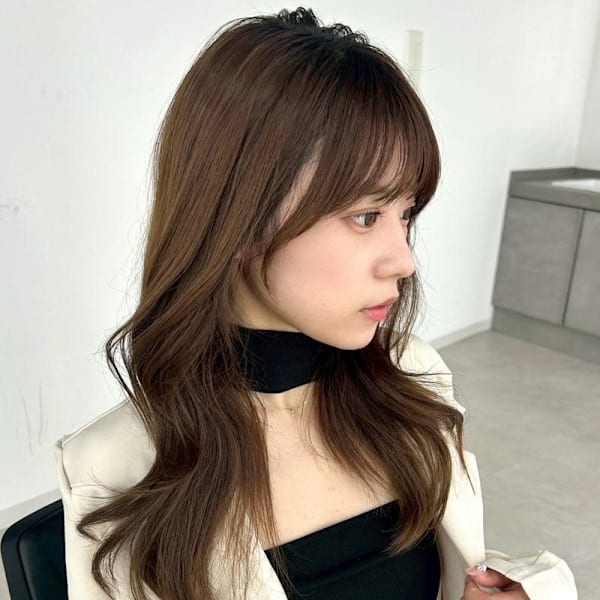 くびれミディアム/ローレイヤー/韓国風ヘア|Euphoria 池袋東口駅前店