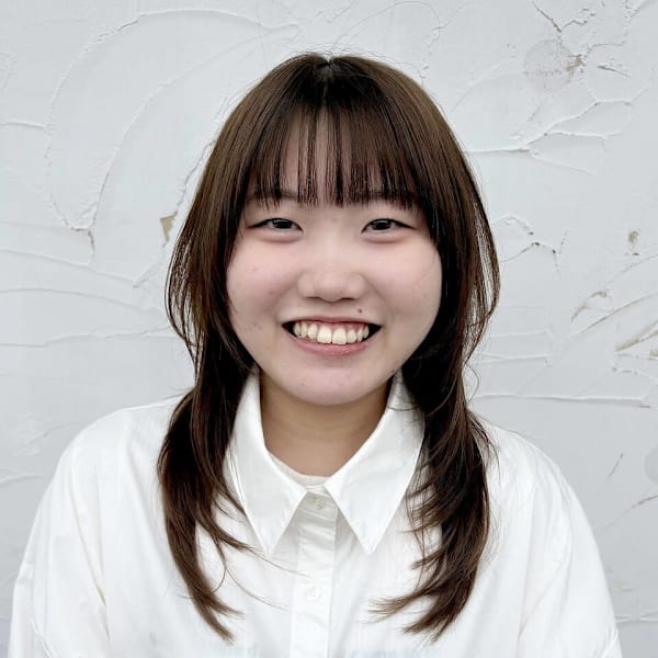 heya【ヘヤ】【ヘヤ】のスタッフ紹介。宅島 杏奈