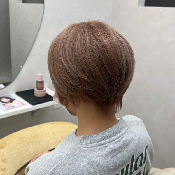 ミルクティーベージュ