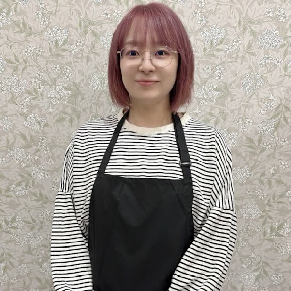 Lino nail&eye【リノ ネイルアンドアイ】のスタッフ紹介。セイカ