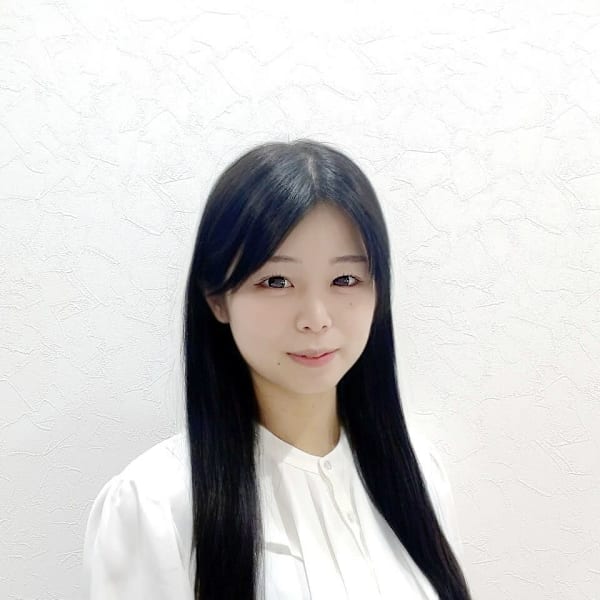 眉毛とまつげパーマの専門店 ロレインブロウ 霧島国分店【マユゲトマツゲパーマノセンモンテン ロレインブロウ キリシマコクブテン】のスタッフ紹介。イシマル