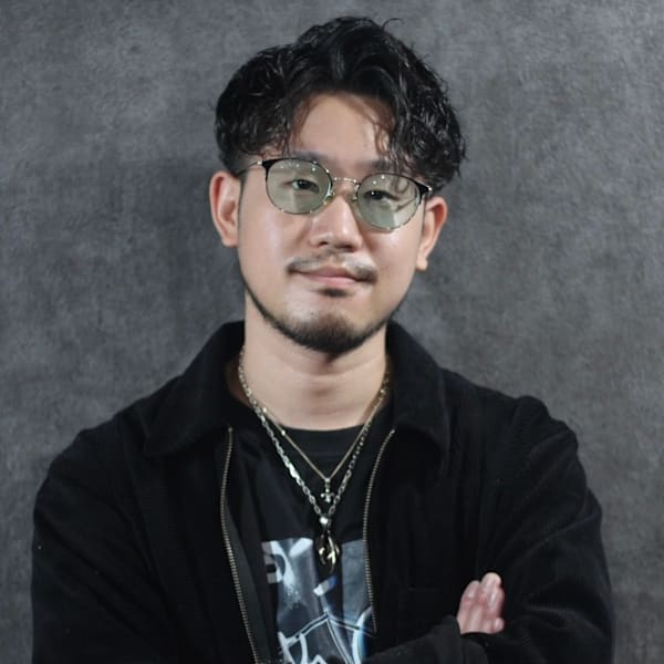 owl 心斎橋【アウル シンサイバシ】のスタッフ紹介。室園 亮佑【心斎橋】