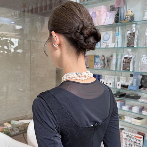 ミディアム　お呼ばれヘア