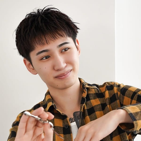 men's salon L-MARK 寝屋川【メンズサロンエルマーク ネヤガワ】【メンズサロンエルマーク ネヤガワ】のスタッフ紹介。松本 尚也