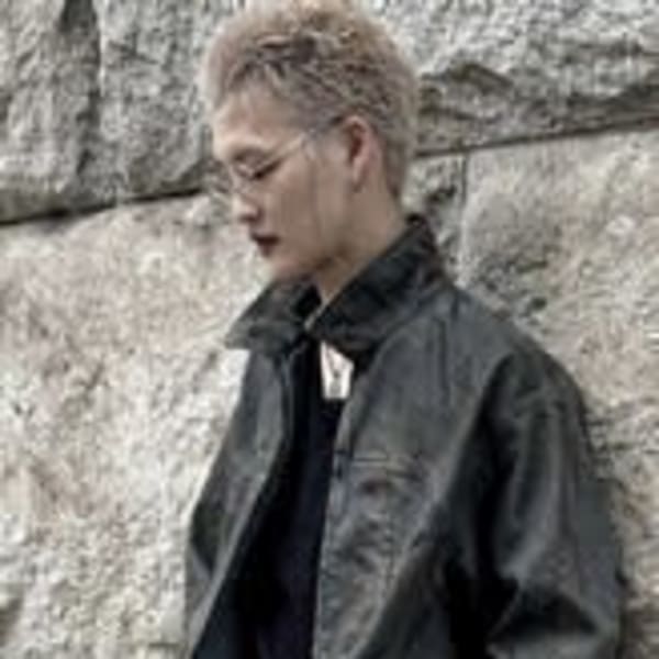 men's salon Gaudi 博多店【メンズサロン ガウディ】【メンズサロン ガウディ ハカタテン】のスタッフ紹介。高畑 駿