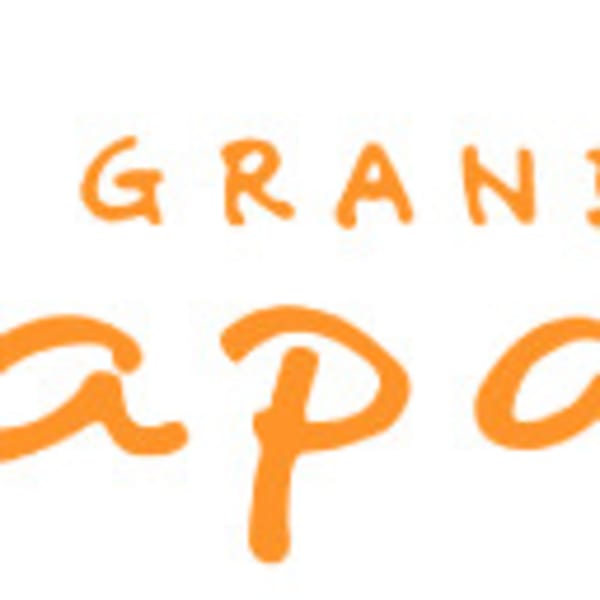 グランデパパス【グランデパパス】のスタッフ紹介。小形 恵理子