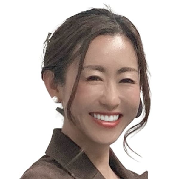 Anuhea【アヌヘア】のスタッフ紹介。ジュリ