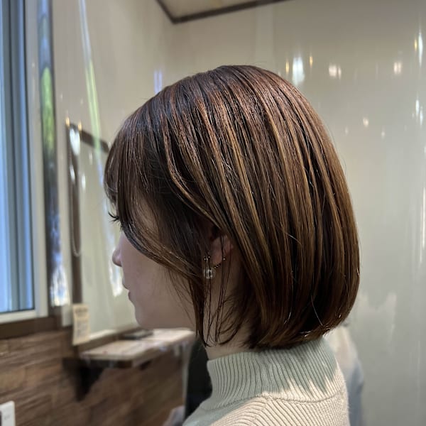 ショートボブ　|Amonde