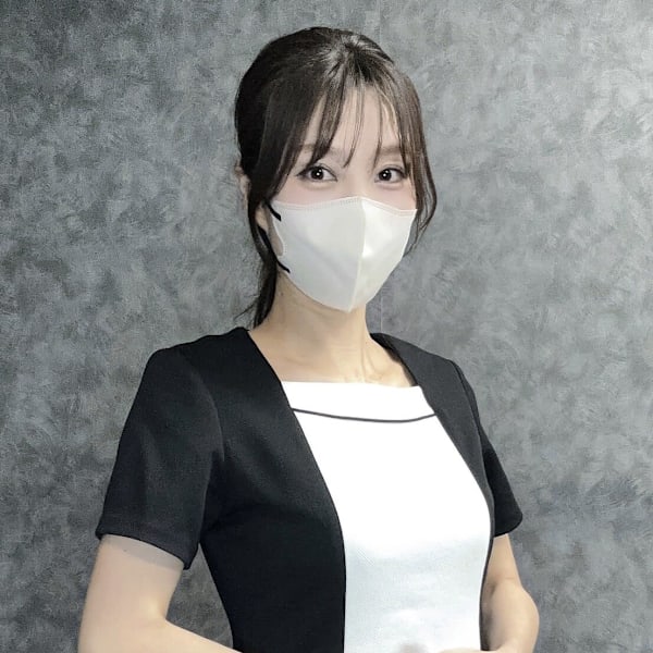 ドライヘッドスパ専門店gugu【ドライヘッドスパセンモンテングーグー】のスタッフ紹介。サラ