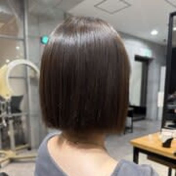 切りっぱなしボブ