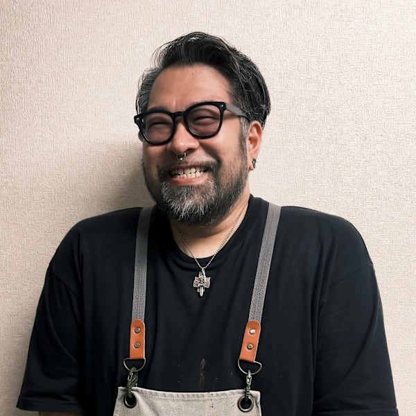 amu【アミュー】のスタッフ紹介。中根 浩平