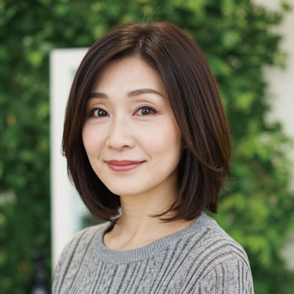 50-60代にオススメ★品格引き立つ大人のレイヤーボブ