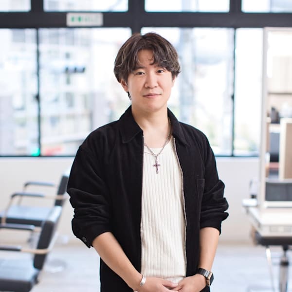 Ash 八王子店【アッシュハチオウジテン】のスタッフ紹介。友常 拓道