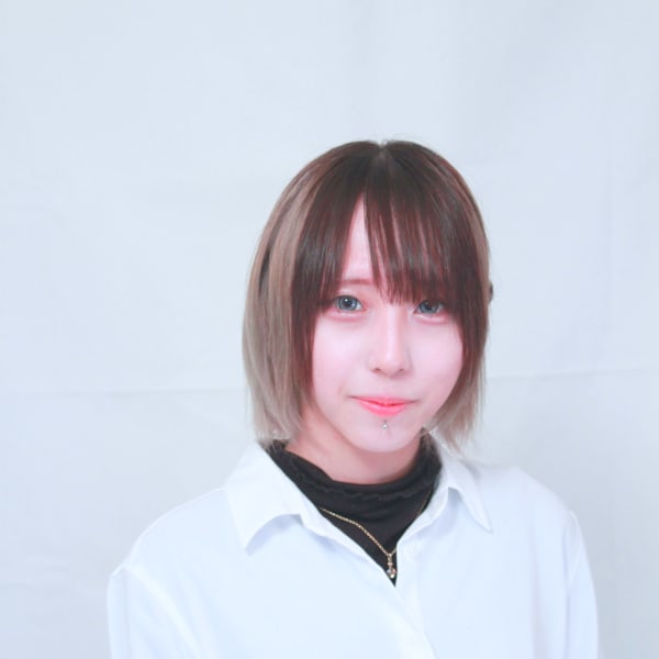 Hair salon Sol【ヘア サロン ソル】のスタッフ紹介。猪瀬紅春