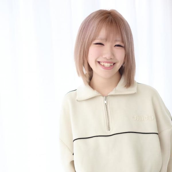 メンズサロン Rolka 池袋店【メンズサロン ロルカ イケブクロテン】のスタッフ紹介。小島麻央