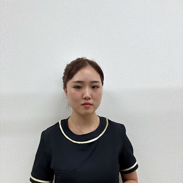 美肌脱毛&トータルビューティー パールプラス 伊勢店【小顔/痩身/フェイシャル】【ビハダダツモウ トータルビューティーパールプラスイセテン コガオ ソウシン フェイシャル】のスタッフ紹介。ハセガワ