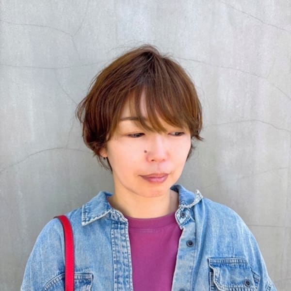 クセ毛ショート×オリーブベージュ|branch hair