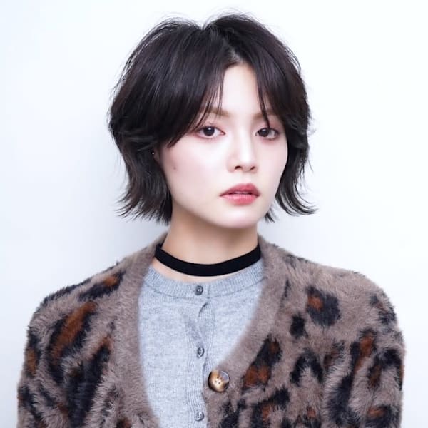 レイヤーボブ 暗髪カラー アッシュ 20代 ショートボブ|髪質改善 SEPT. 天神大名