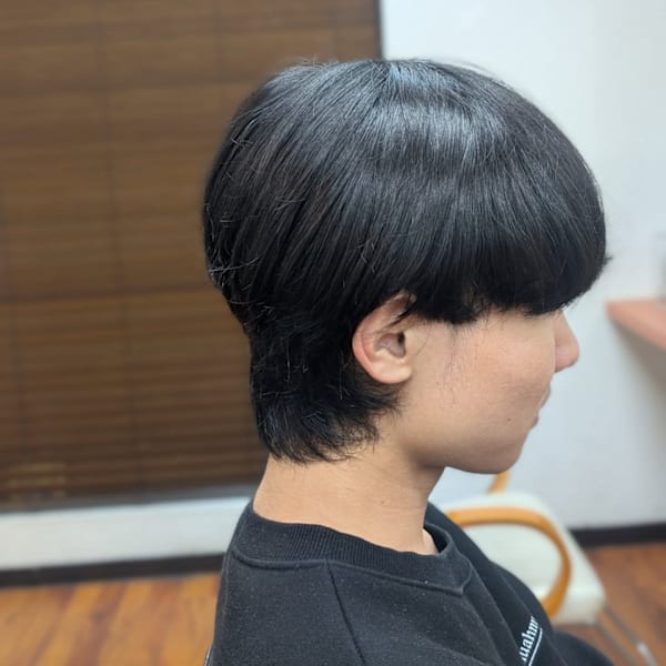 メンズウルフカット × 襟足育成中のお客様 。