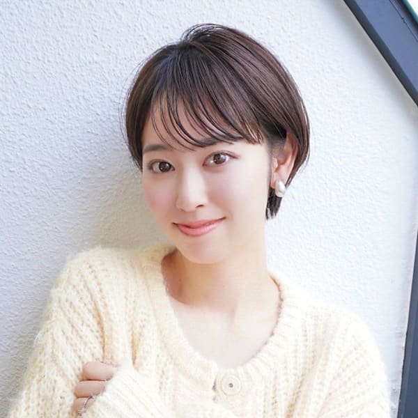 前髪ありショートヘア大人ひし形ショートヘア|NATSUYA
