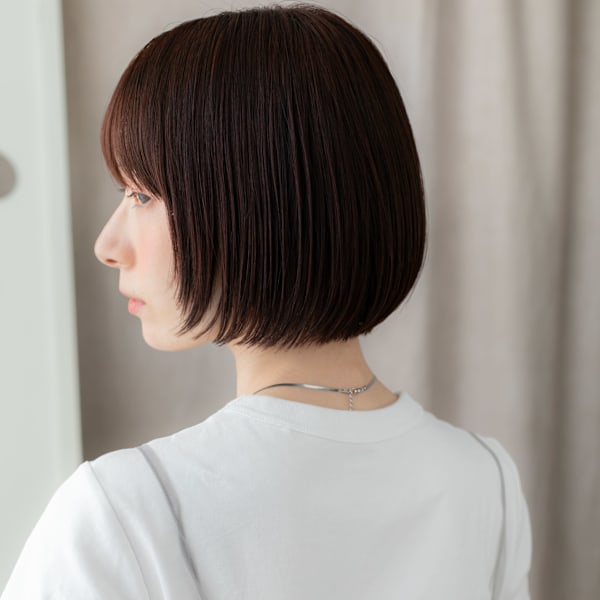 ワインレッド姫カット切りっぱなし小顔ショートボブ30代40代|COVER HAIR 【カバーヘア】 上尾/上尾西口店