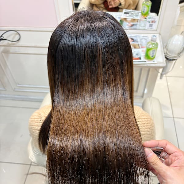 ダメージ補修**しながら叶える極上ツヤストレート|Ash 西荻窪店