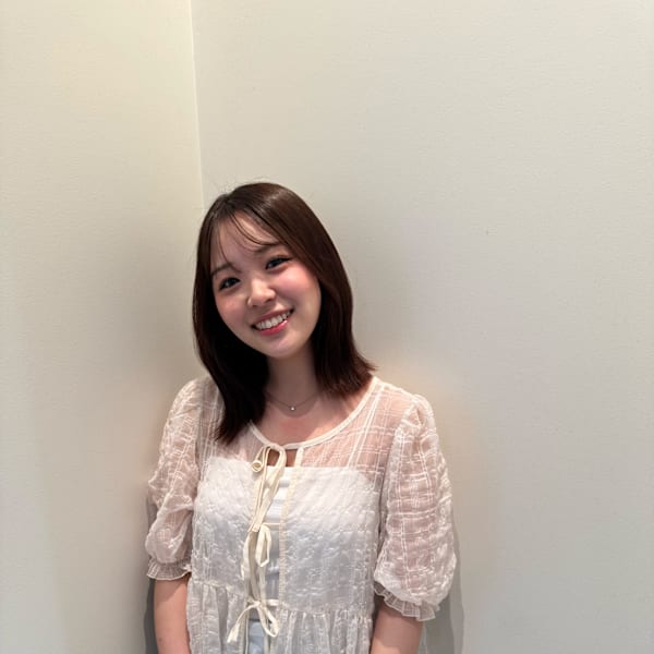 shirof shinjuku【シロフシンジュク】【シロフシンジュク】のスタッフ紹介。山下 颯子