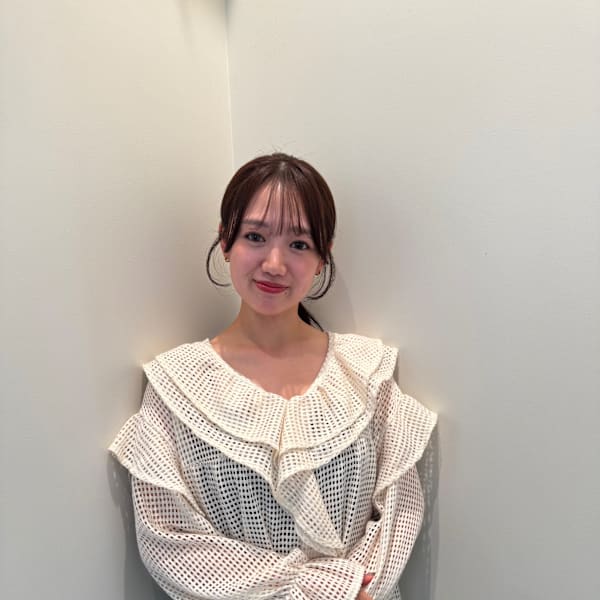 shirof shinjuku【シロフシンジュク】【シロフシンジュク】のスタッフ紹介。相澤 菜々星