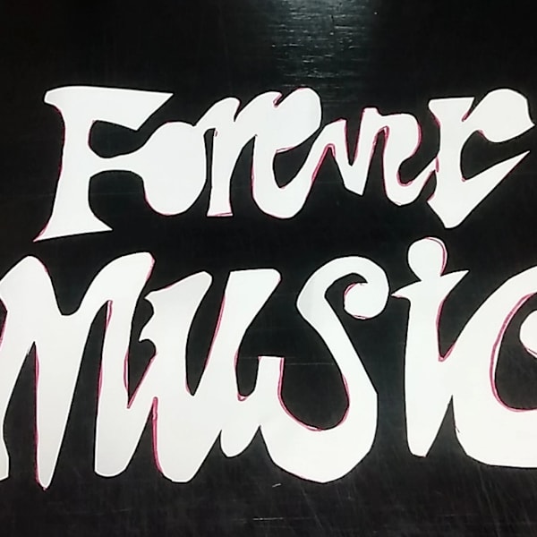 Forever Music Beautiful hair salon【フォーエバーミュージックビューティフルヘアサロン】のスタッフ紹介。佐々木 モトユキ