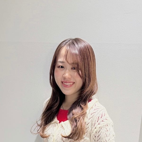 APHRODITE GINZA 秋葉原店【アフロディーテ ギンザ アキハバラテン】のスタッフ紹介。根本 風鈴