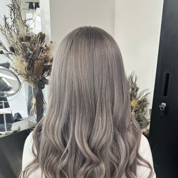 ギャル人気スモーキーシルバー