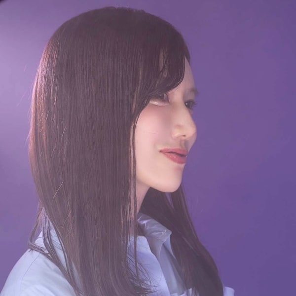Mistria|静かな艶 × ストレート × 大人可愛いヘア