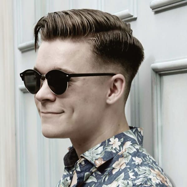 刈り上げセンターパートサーフカールフェザーパーママレットヘア|jiji by WORTH WHILE 【ジジ バイ ワースホワイル】