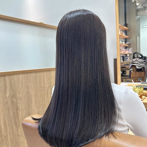 ダークアッシュ|半個室型美容室 Sourire 今宿店