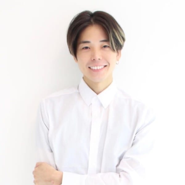 髪質改善専門サロンEmuest【カミシツカイゼンセンモンサロンエミュスト】のスタッフ紹介。本山 和