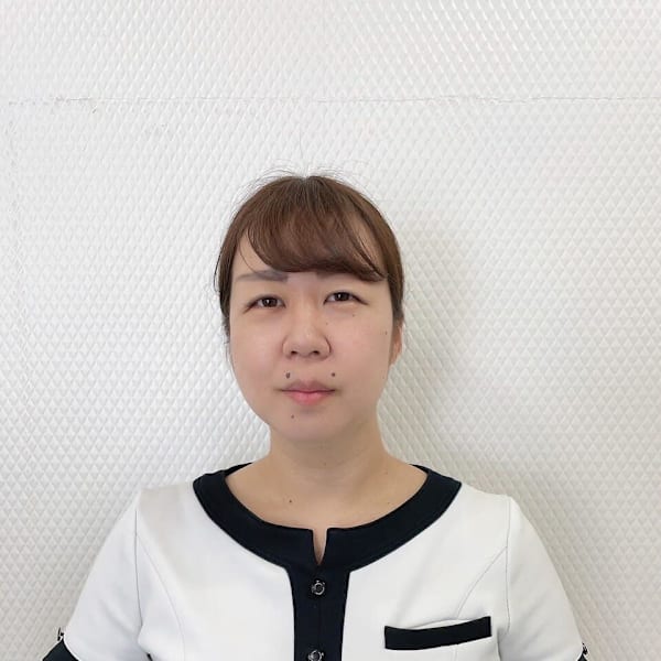 脱毛専門サロンオーシャンブルー 日田店【オーシャンブルー】のスタッフ紹介。ヤハタ ハルカ