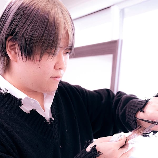 RUNERA TOKYO【ルネラ トーキョー】【ルネラトーキョー】のスタッフ紹介。栗田 慶人