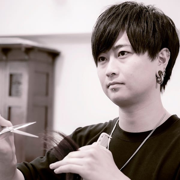 RUNERA TOKYO【ルネラ トーキョー】【ルネラトーキョー】のスタッフ紹介。関根 涼