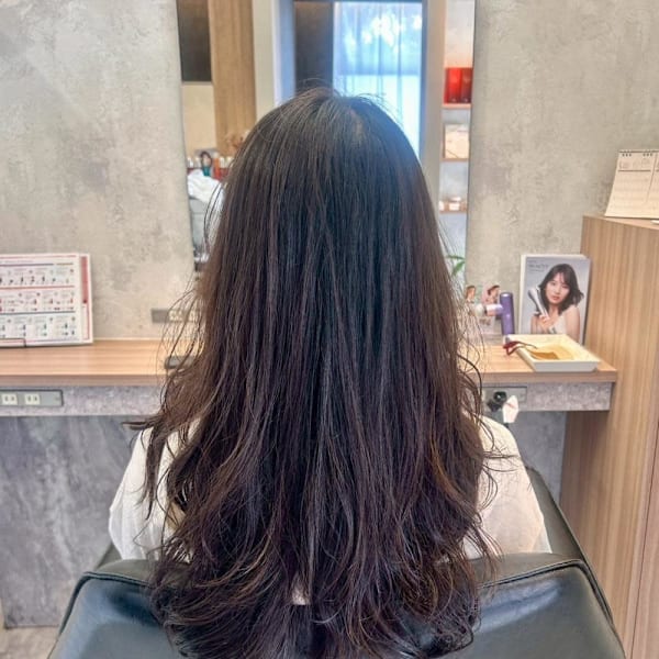 巻き髪風ロングパーマ