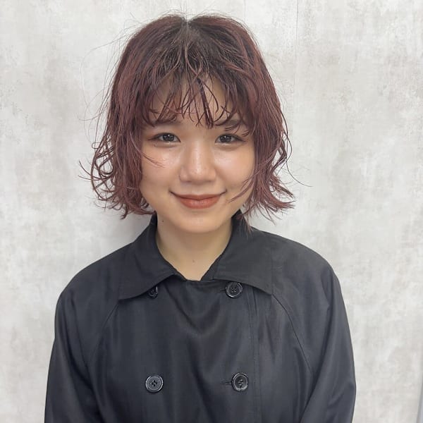 tokute高円寺【ケアブリーチ/ダブルカラー/ショートボブ/レイヤー】【トクテ コウエンジ】のスタッフ紹介。岡本瑞姫 【高円寺】