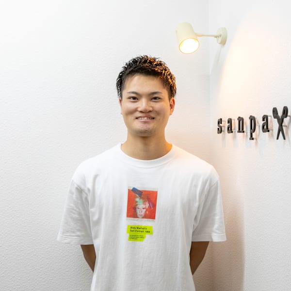 Sanpa hair【サンパヘア】のスタッフ紹介。坂下　健